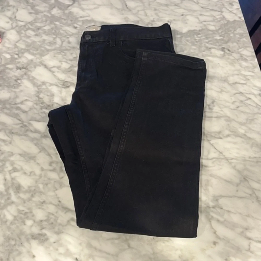 Everlane Men's Dark Jeans